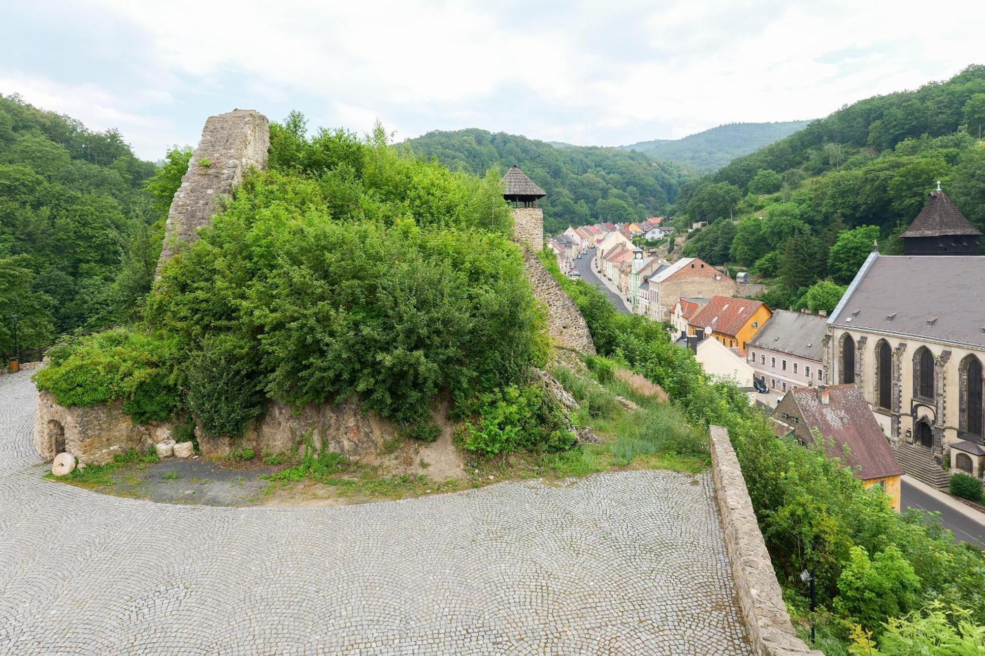 Hrad * Krupka